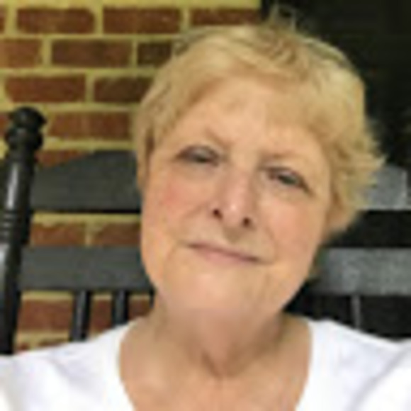 Meet your Posher, Patricia - Picture 1 of 1